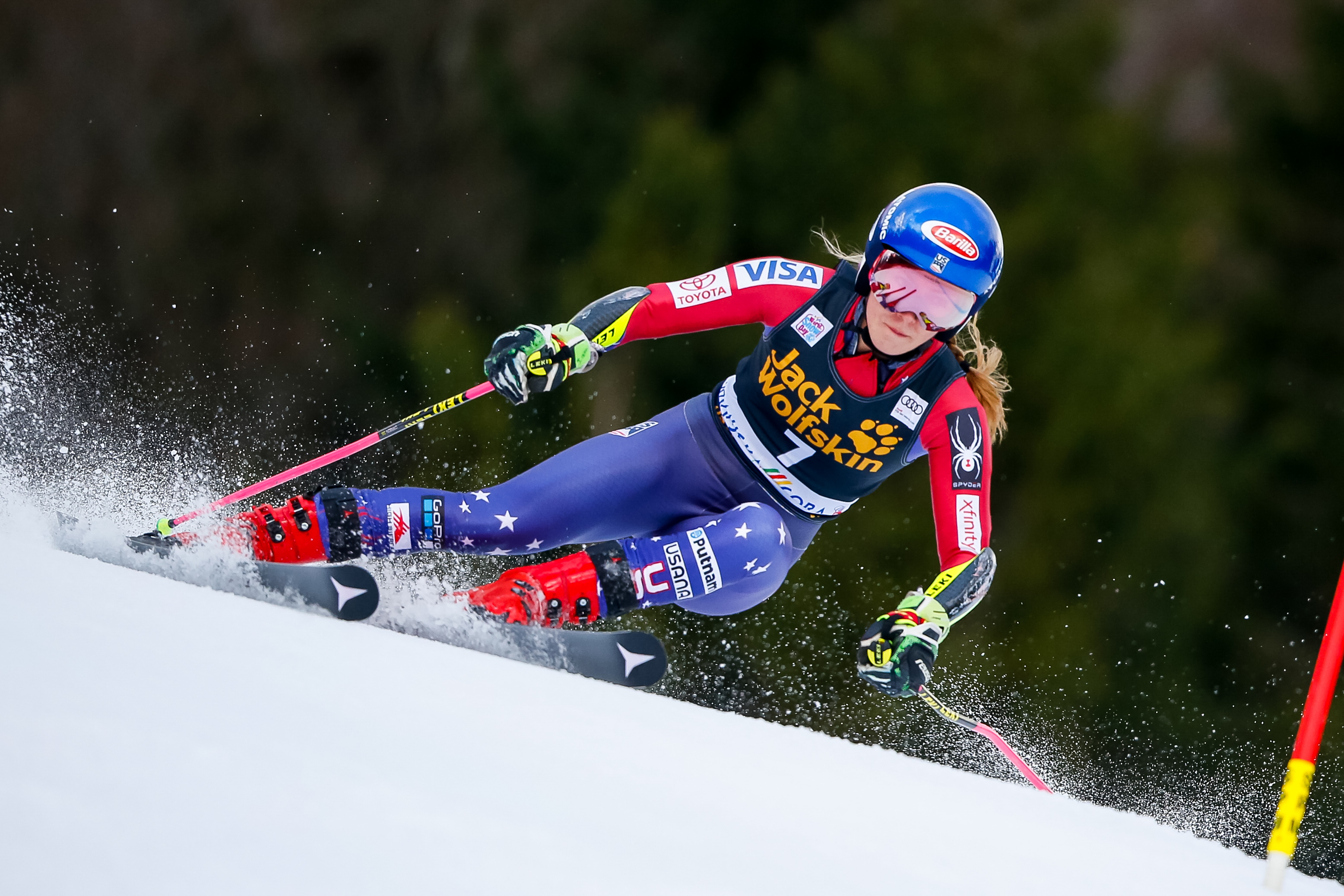 Mikaela Shiffrin won her 39th career FIS Ski World Cup race