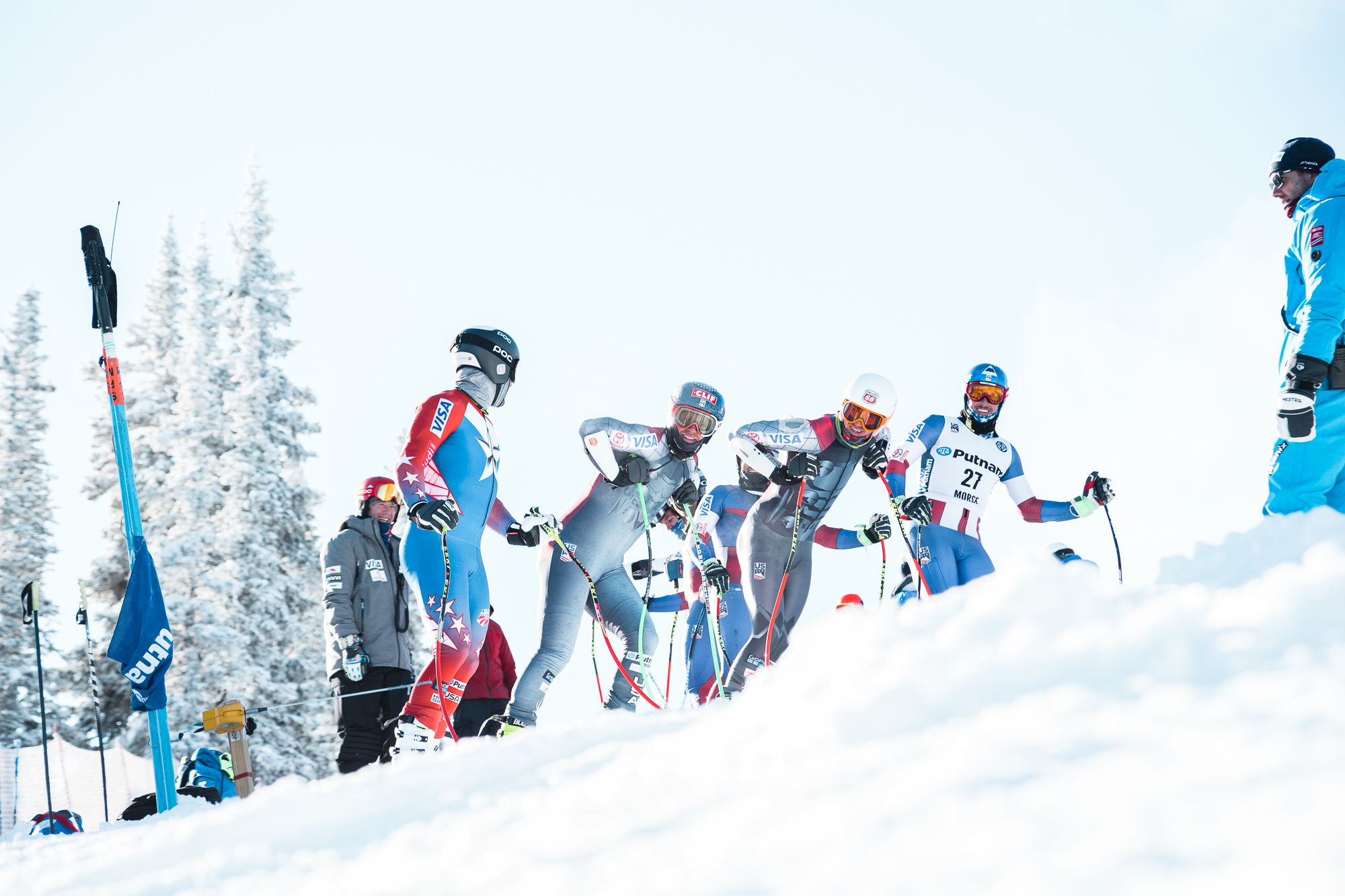 Downhillers at the start in Copper Mountain