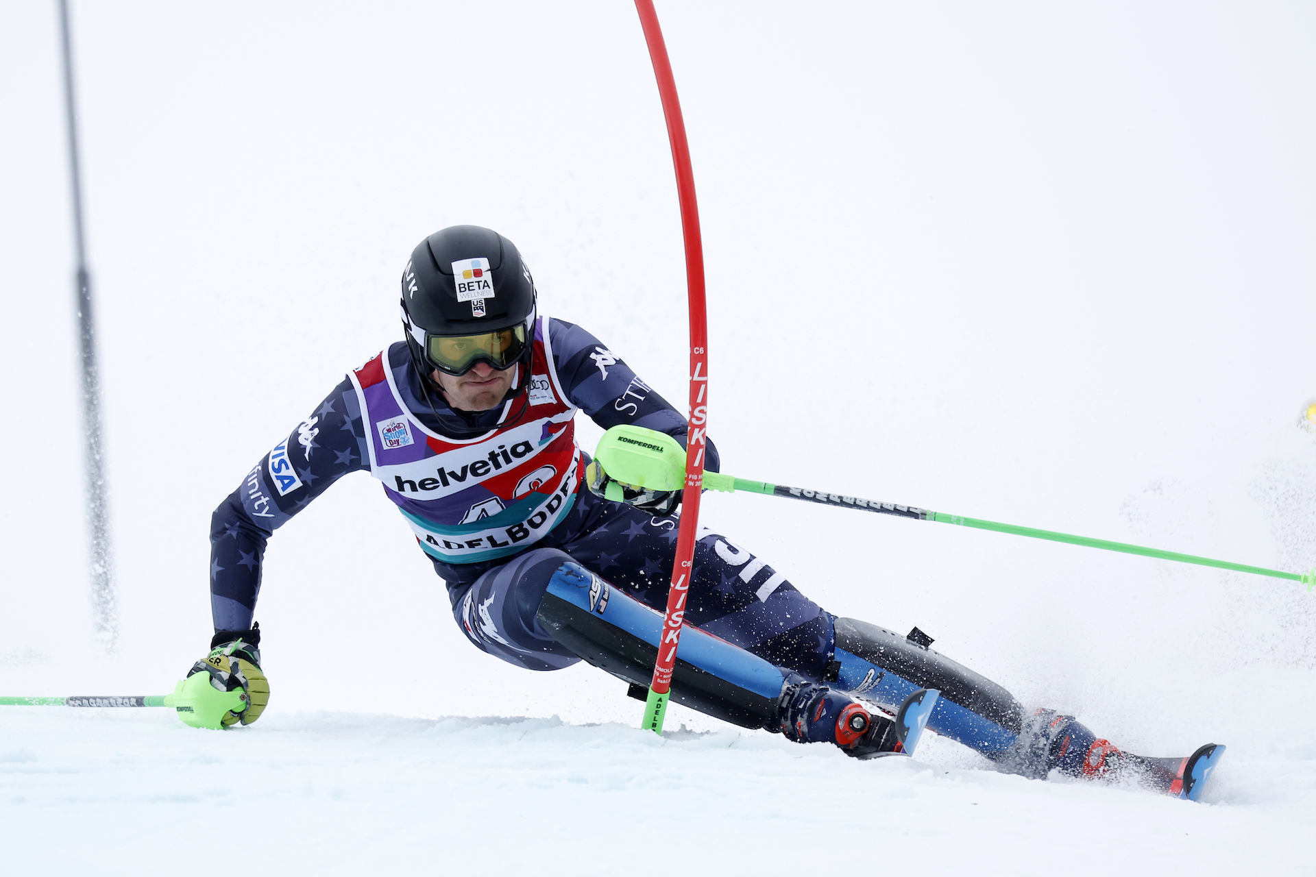 Ben Ritchie Skis to a Top 30 Slalom Result