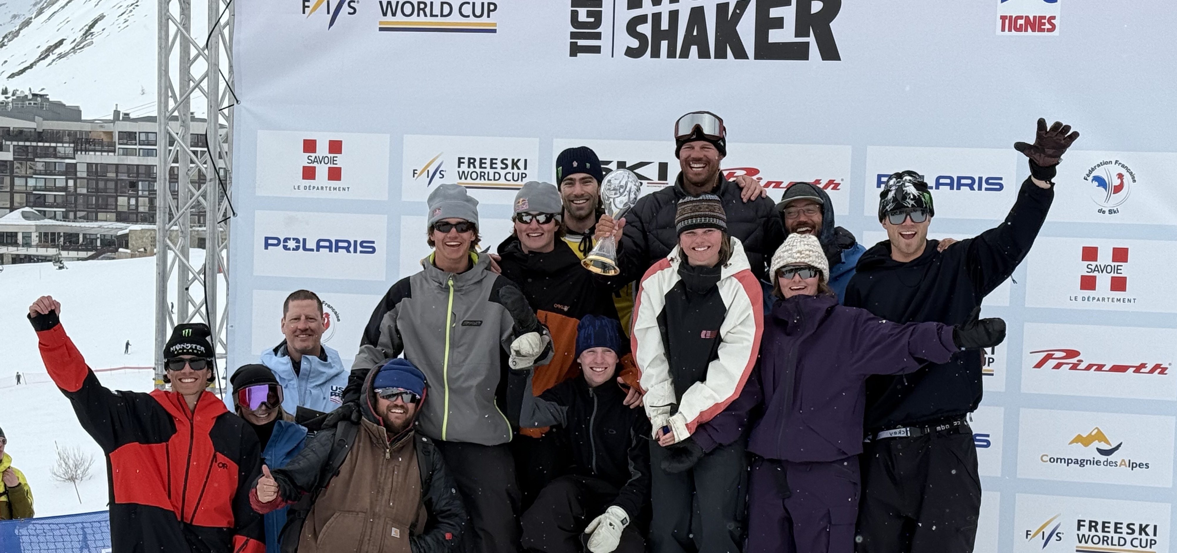 The Stifel U.S. Freeski Team accepting the 2024-25 Nations Cup