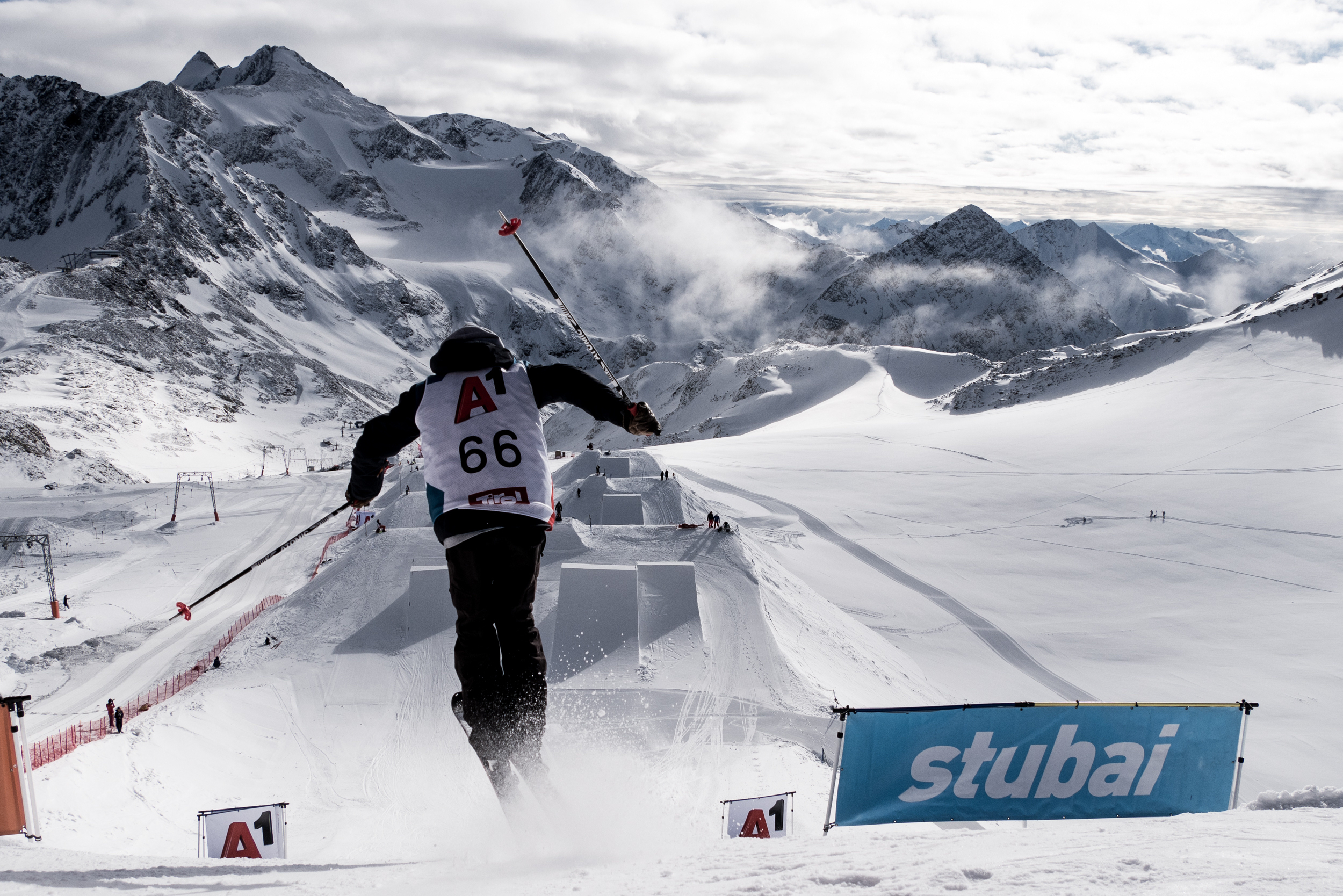athlete about to complete his run in Stubai.