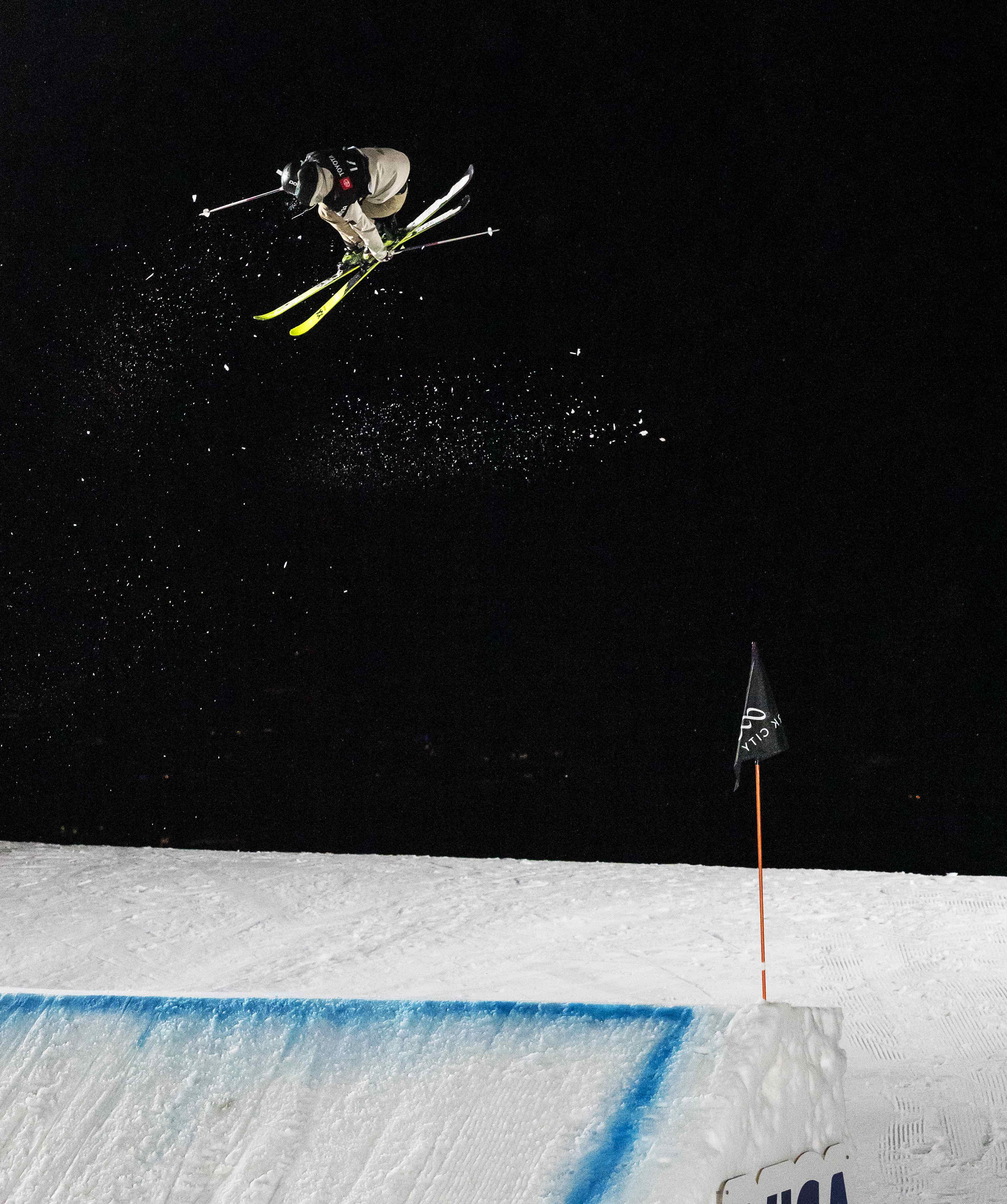 Julia Krass in the air