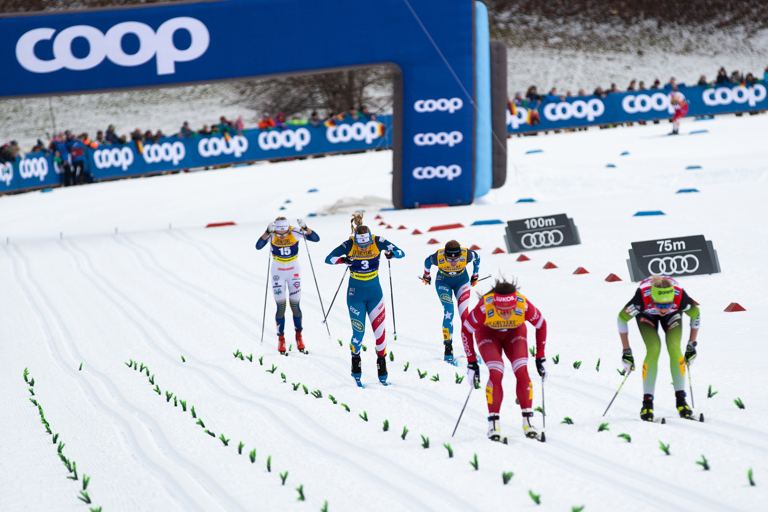 Jessie Diggins and Sophie Caldwell sprint to the line in Sunday's FIS Cross Country World Cup. (U.S. Ski &amp; Snowboard - Sarah Brunson)