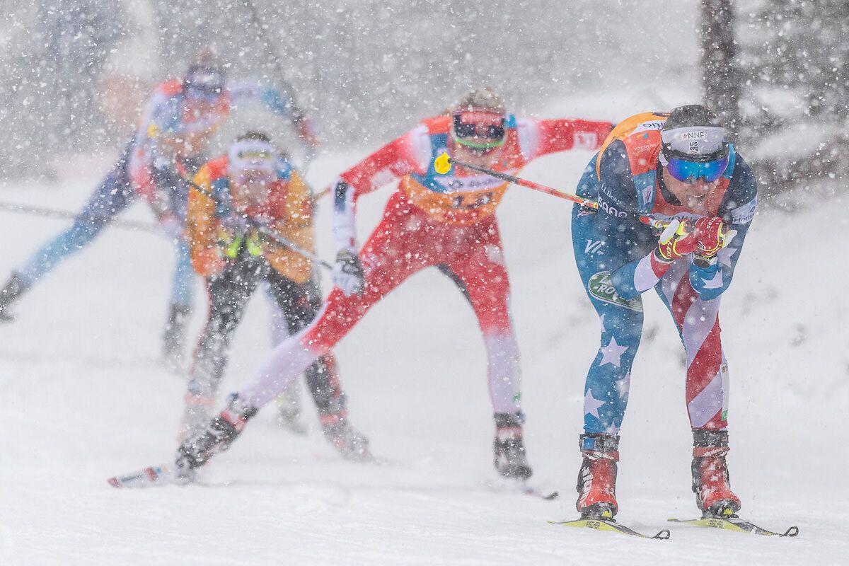Julia Kern won her opening quarterfinal heat as heavy snow fell. (@flyingpoint)