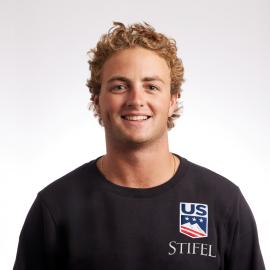 Hunter Henderson headshot image