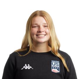 Bri Schnorrbusch headshot image