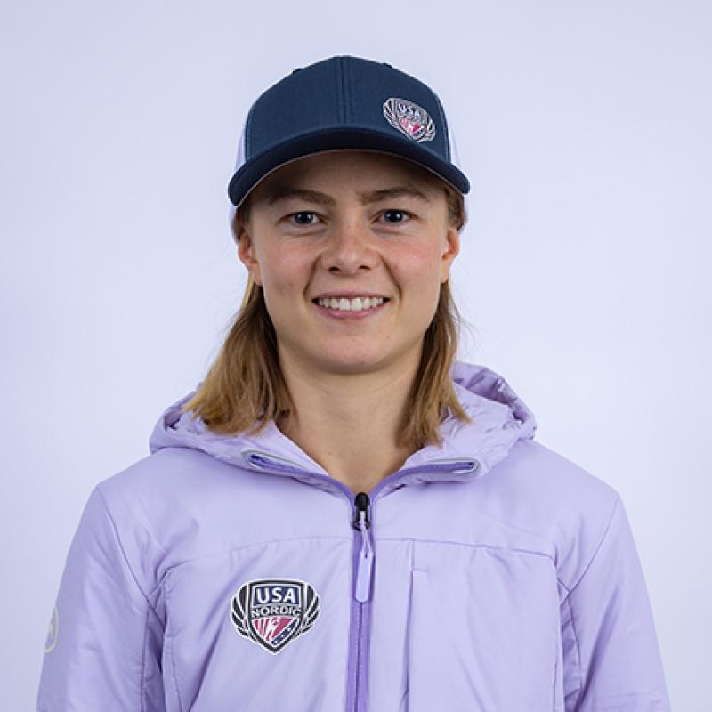 Annika Belshaw headshot image