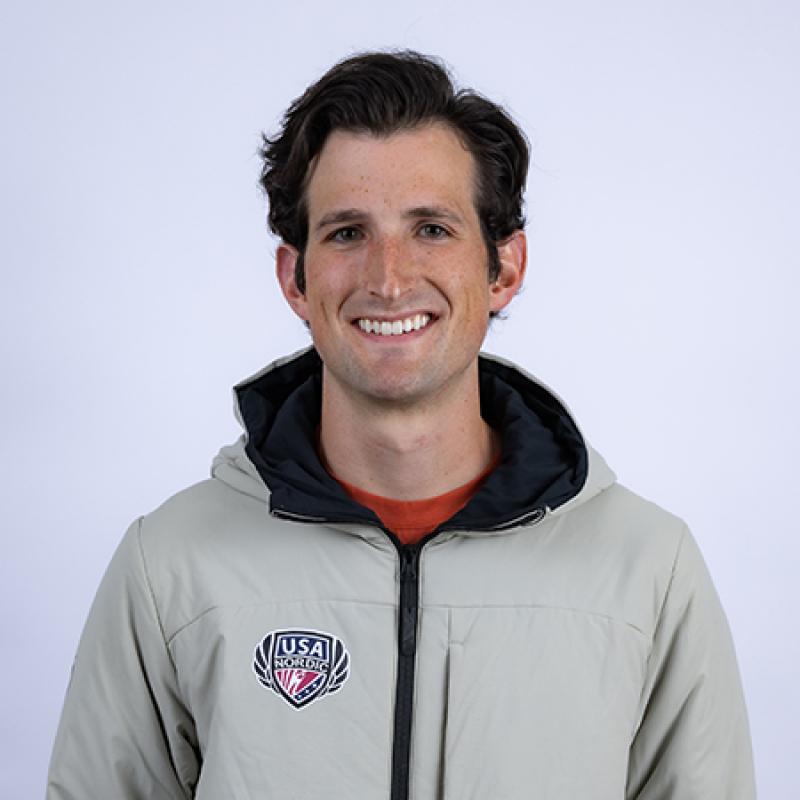 Grant Andrews headshot image