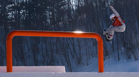 Jamie Anderson, the defending Olympic gold medalist, trains ahead of Monday's slopestyle snowboarding finals at the 2018 Olympic Winter Games. (Getty Images - David Ramos)