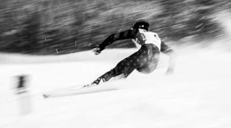 Men's tech skier