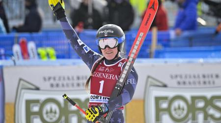 Women's Speed Skis Strong