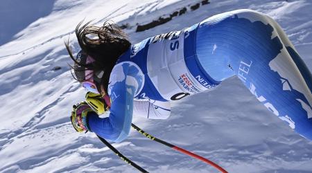 Bella Wright Scores a Top 20